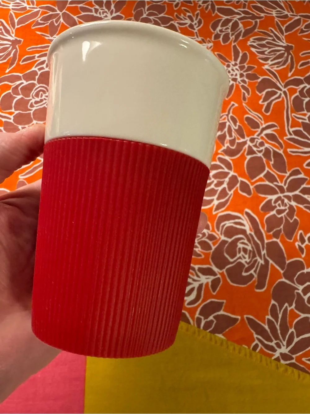 Starbucks Ceramic Insulated Tumbler Red 8oz Silicone Grip 2011 Travel Coffee Mug